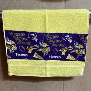 New NFL Vikings hand towel